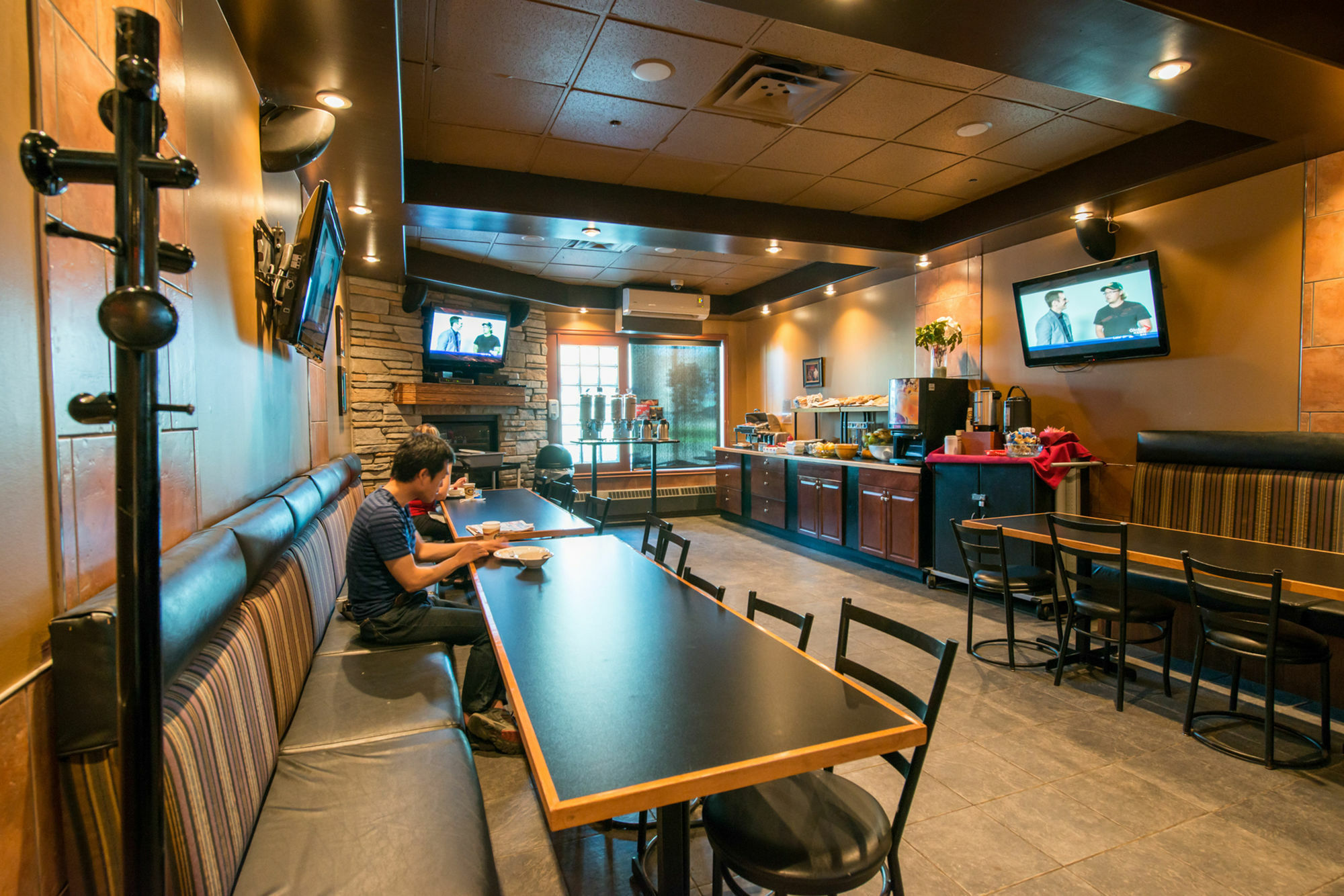 Podollan Inn - Fort Mcmurray Exterior photo